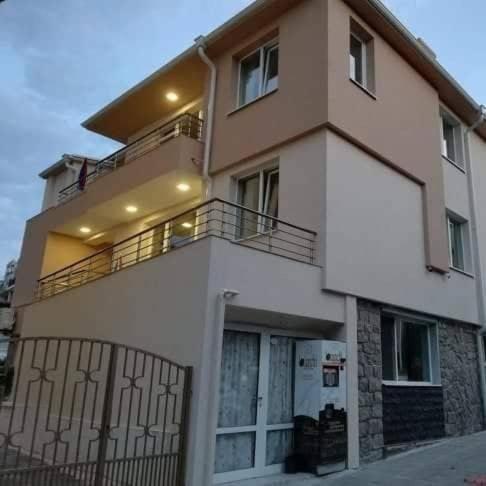Guest House Dimovi Sozopol Exterior foto